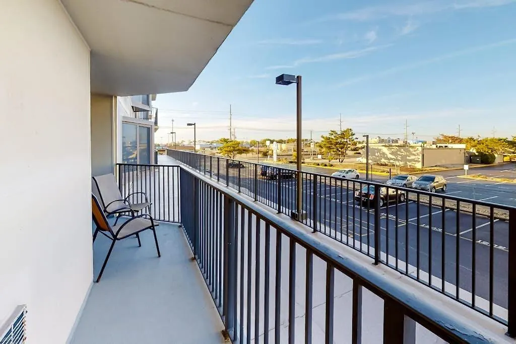 9400 Bldg #203-1