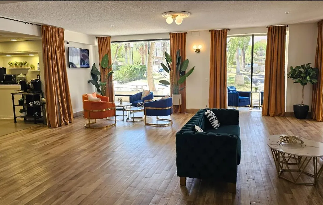 L3 Oasis Hotel-1