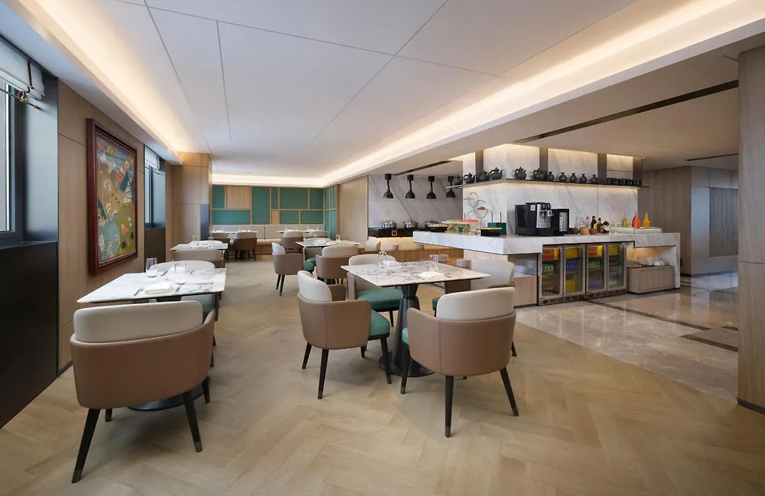 Courtyard By Marriott Shanghai Xujiahui-1