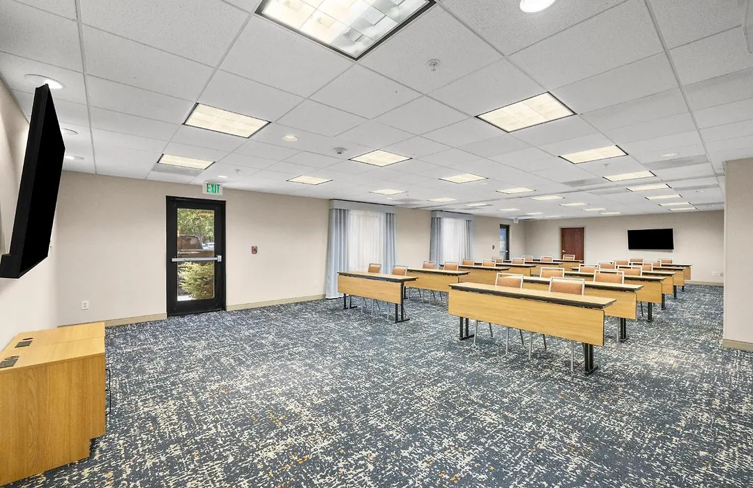 Hampton Inn & Suites Lancaster-1
