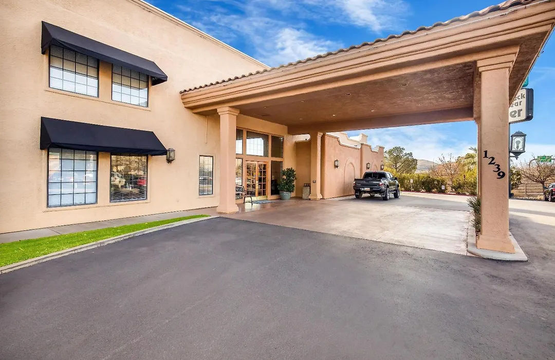 Clarion Suites St George - Convention Center Area-1