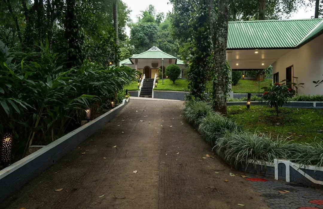 Misty Lake Resorts Munnar By Sylora Hotels-1