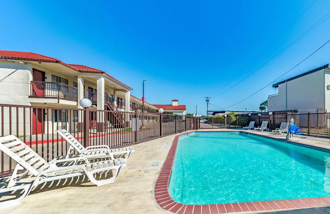 Red Roof Inn Dallas - Mesquite Fair Park Ne-1