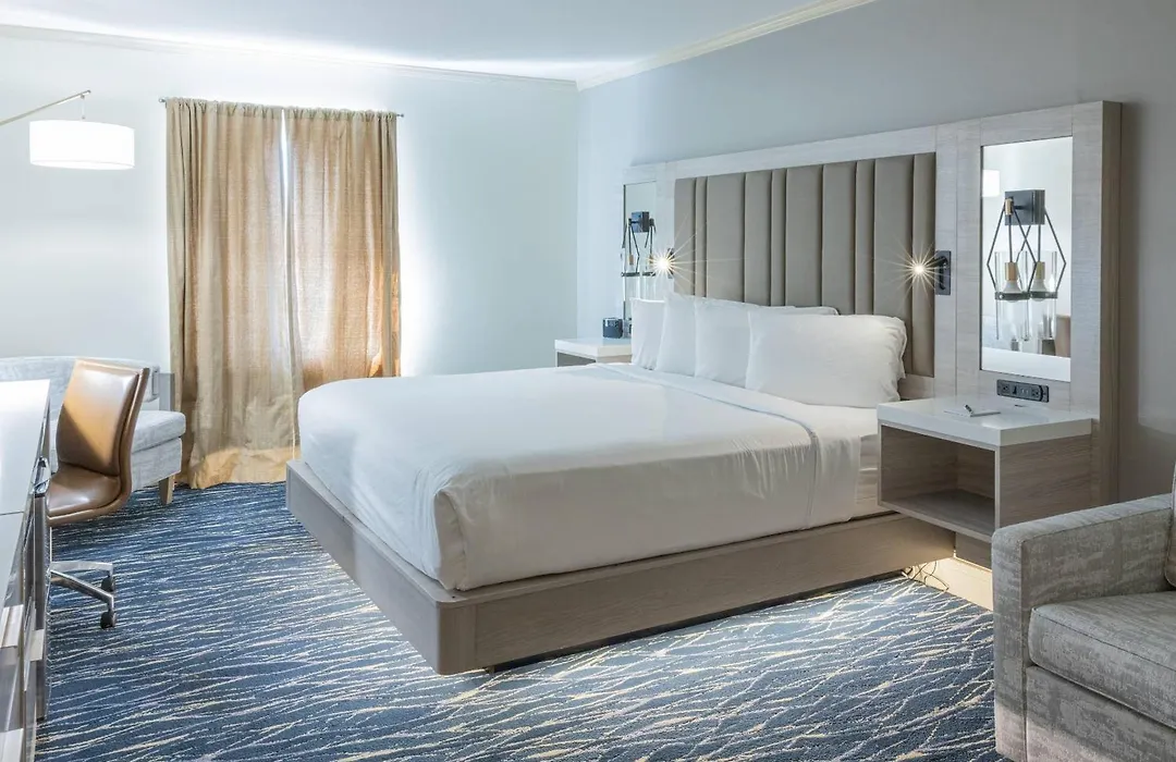 Inn On The Square, An Ascend Collection Hotel-1