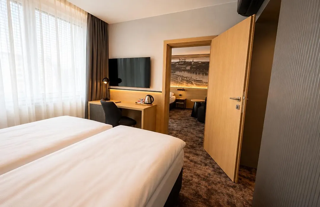 Hotel Bratislava-1
