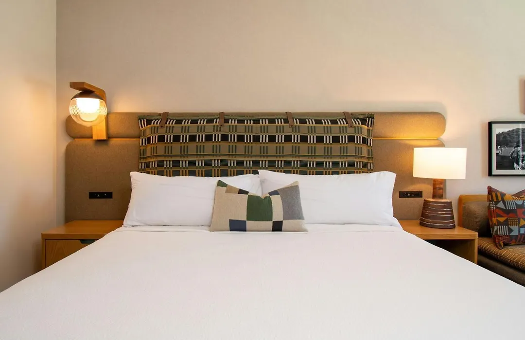 Marin Hilltop Hotel-1