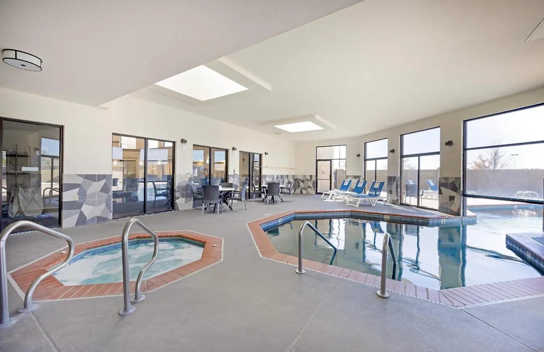 Comfort Inn & Suites Wichita Northeast-1
