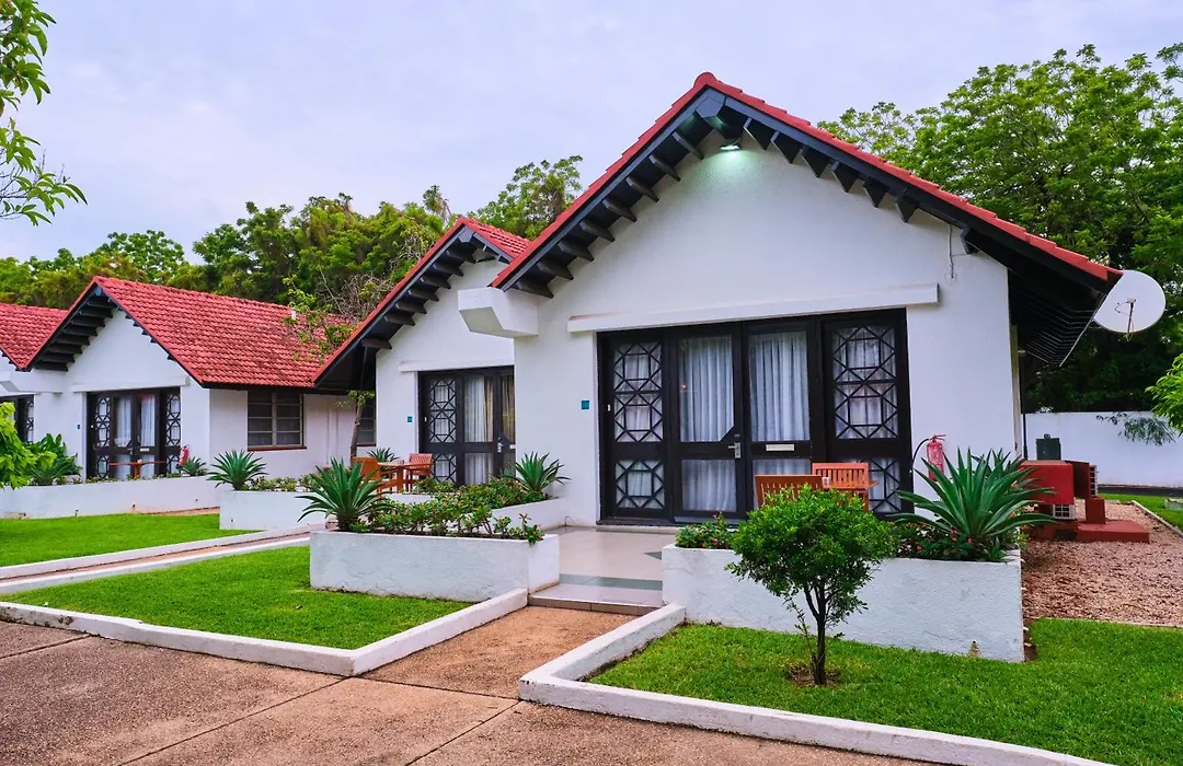 Lancaster Accra-1