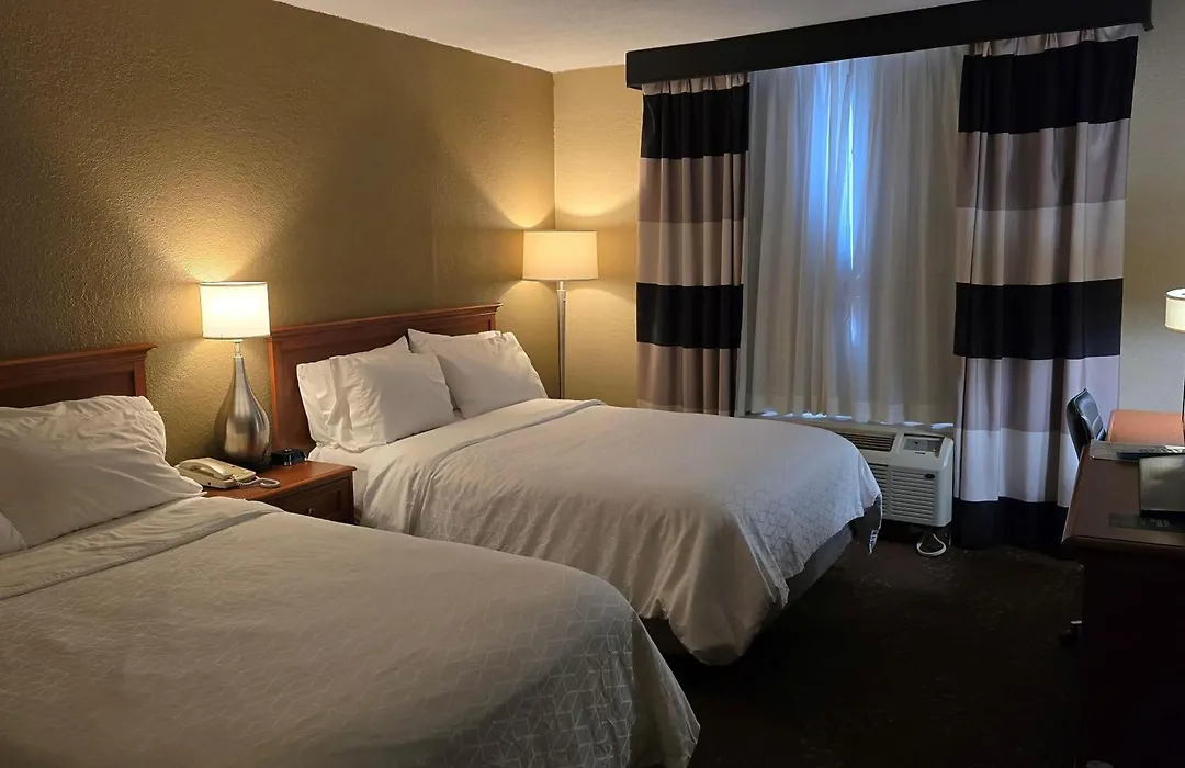 Alexandria Hotel & Conference Center-1