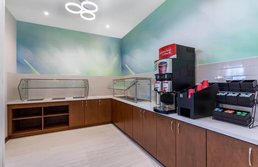 Wyndham Garden Miami International Airport-1