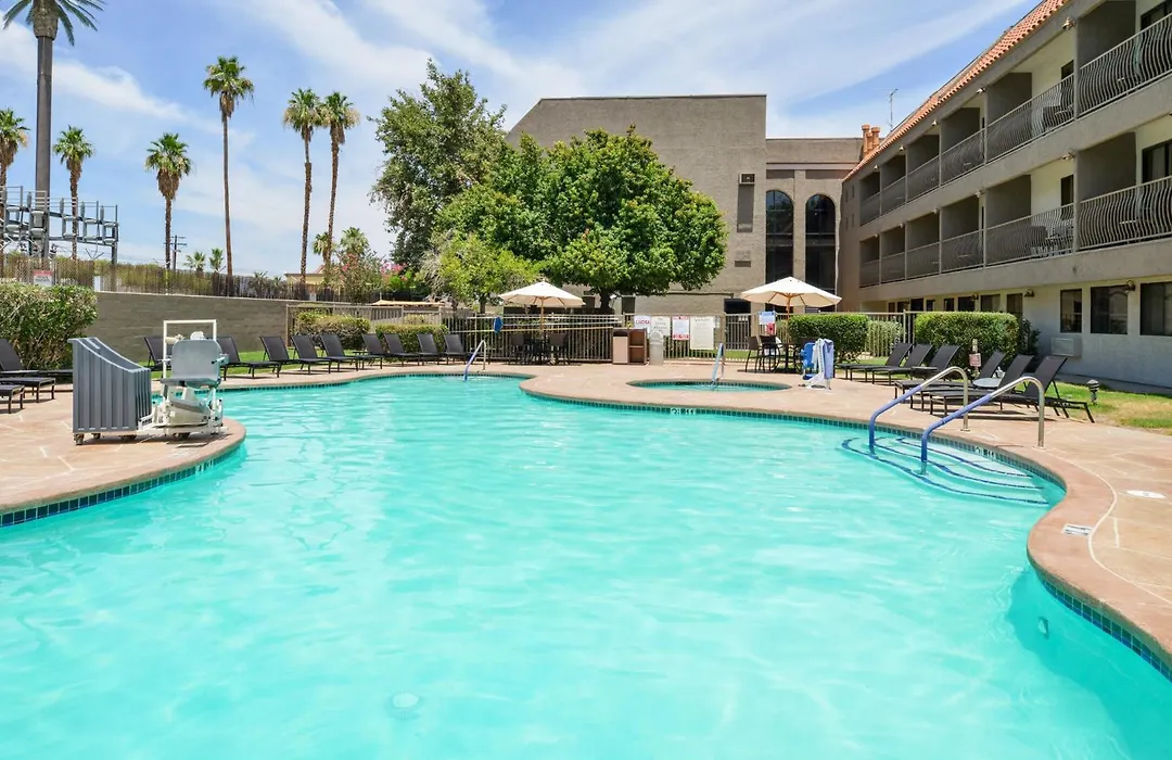Holiday Inn Express Palm Desert By Ihg-1
