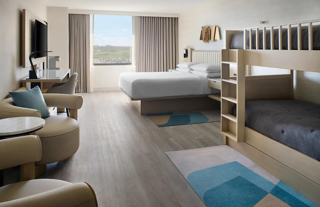Toronto Airport Marriott Hotel-1