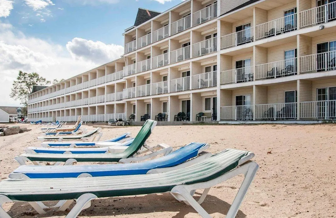 Comfort Inn Lakeside-1