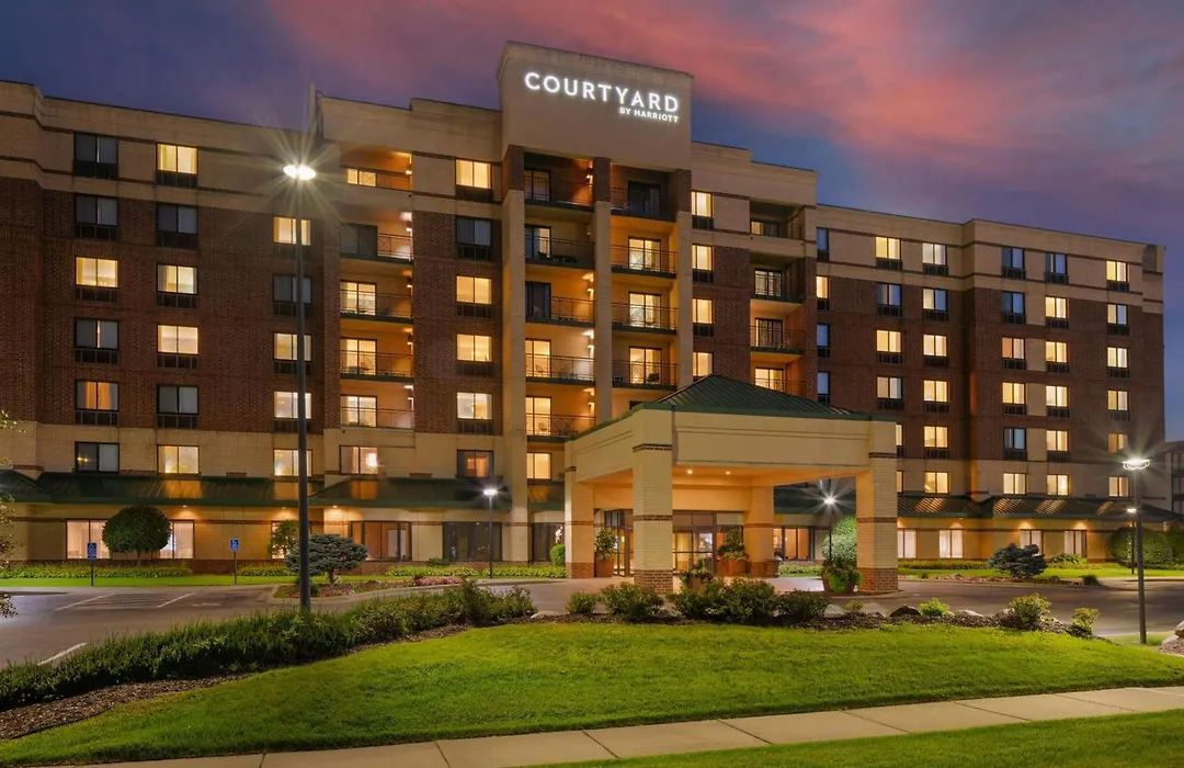 Courtyard By Marriott Bloomington Mall Of America-1