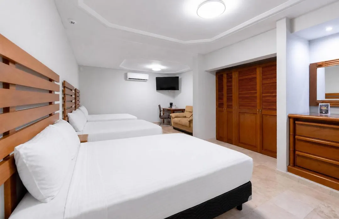 Quality Inn Mazatlan-1