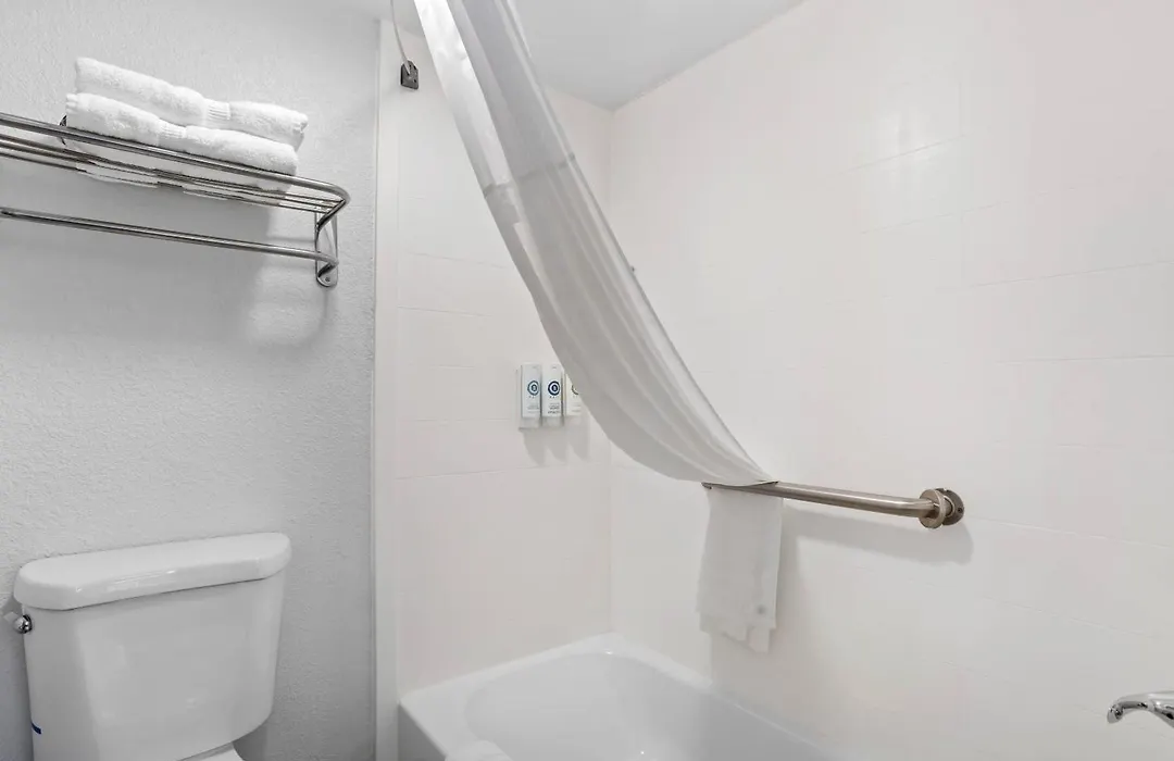 Comfort Inn Dunmore - Scranton East-1