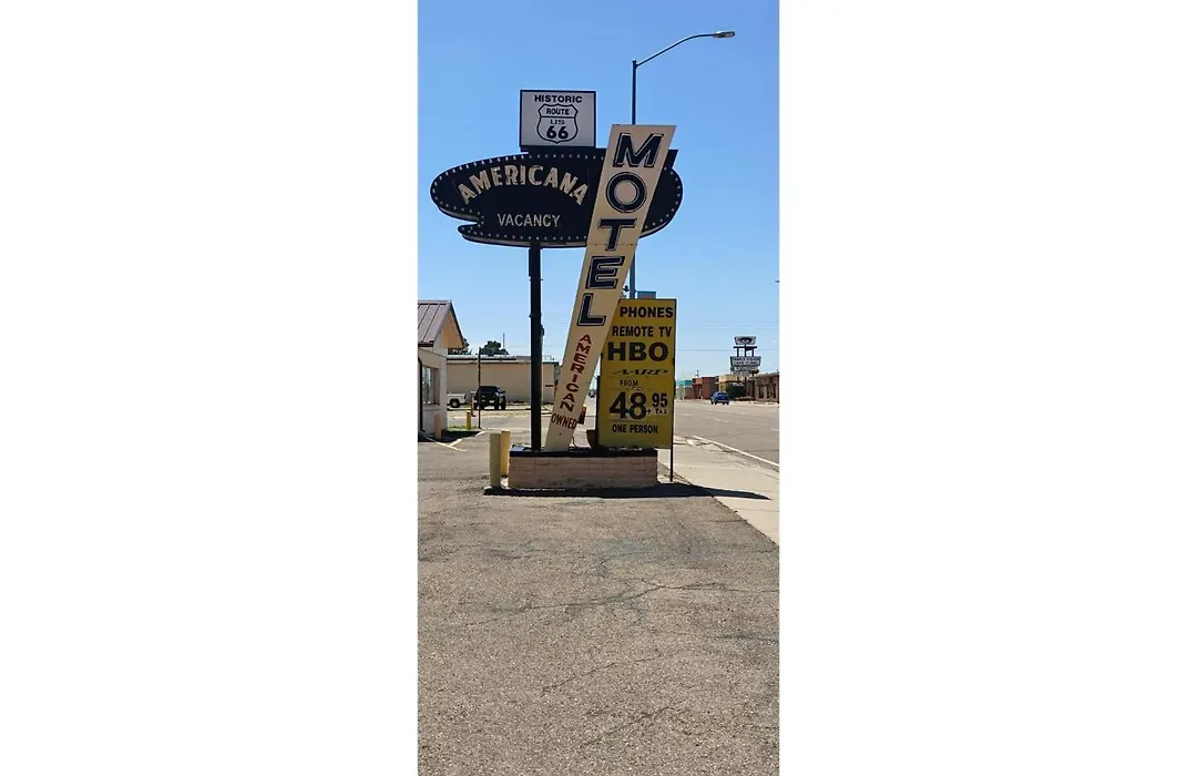 Americana Motel Tucumcari Route 66-1