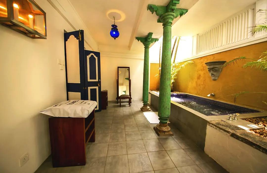 Club Villa-1