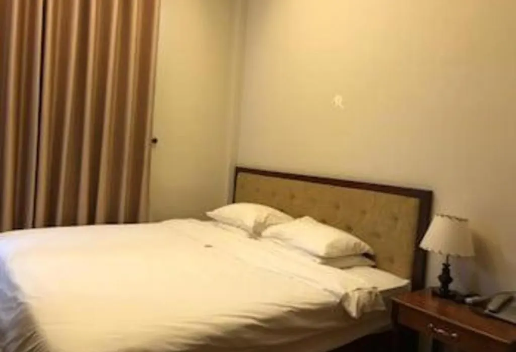 Dreams Hotel-1