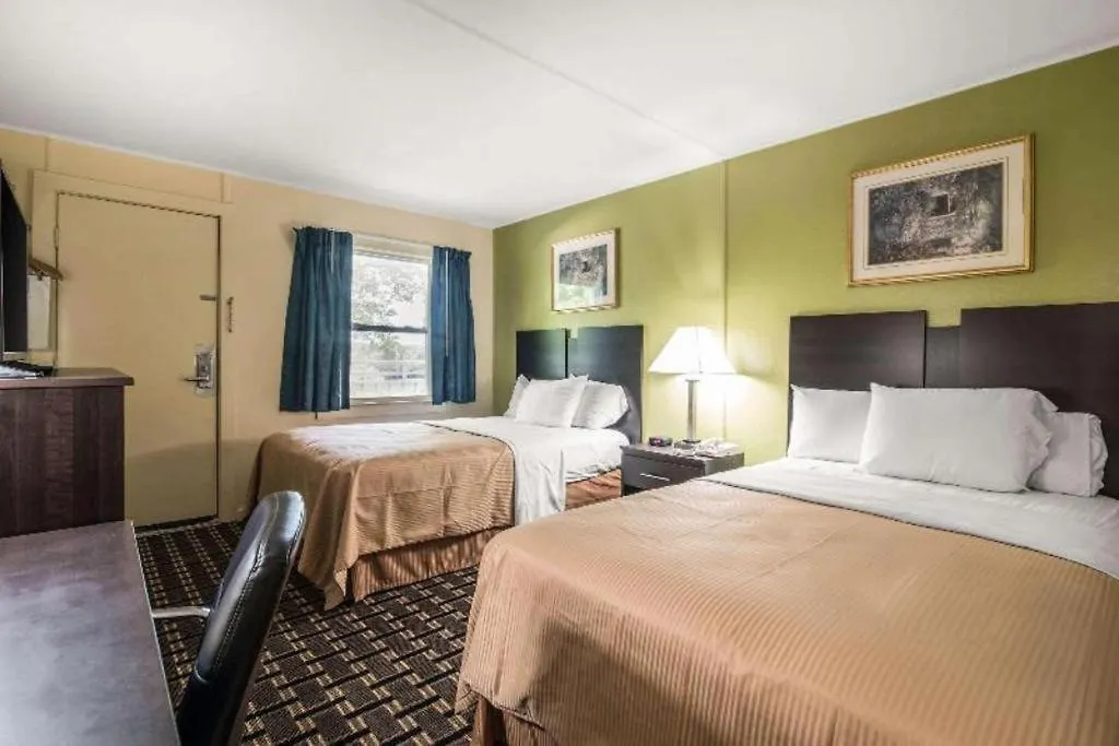 Rodeway Inn Rutland - Killington-1