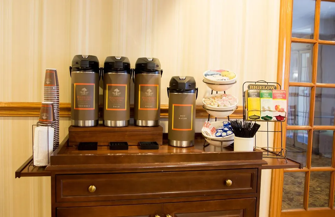 Country Inn & Suites By Radisson, Macedonia, Oh-1
