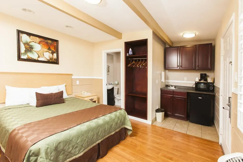 Tri-Valley Inn & Suites-1
