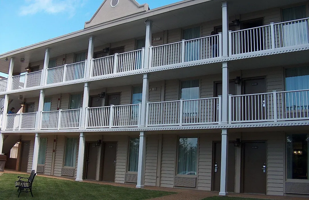 Best Western Central Plaza-1