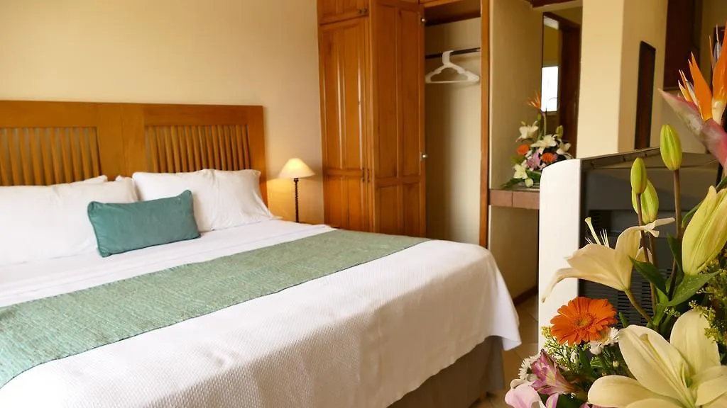 El Ameyal Hotel And Family Suites-1