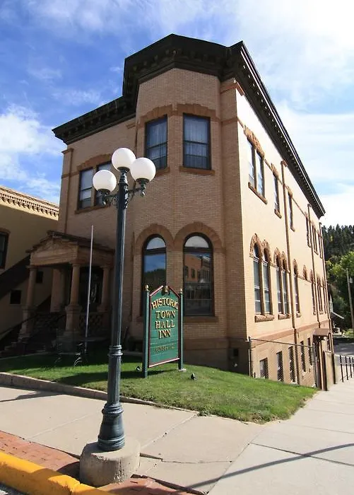 Town Hall Inn-1