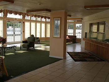 Hampton Bay Plaza And Suites-1