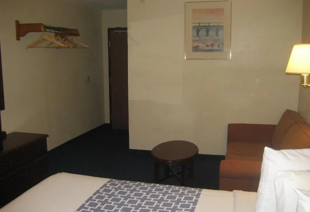 The Lodge At Pensacola-1