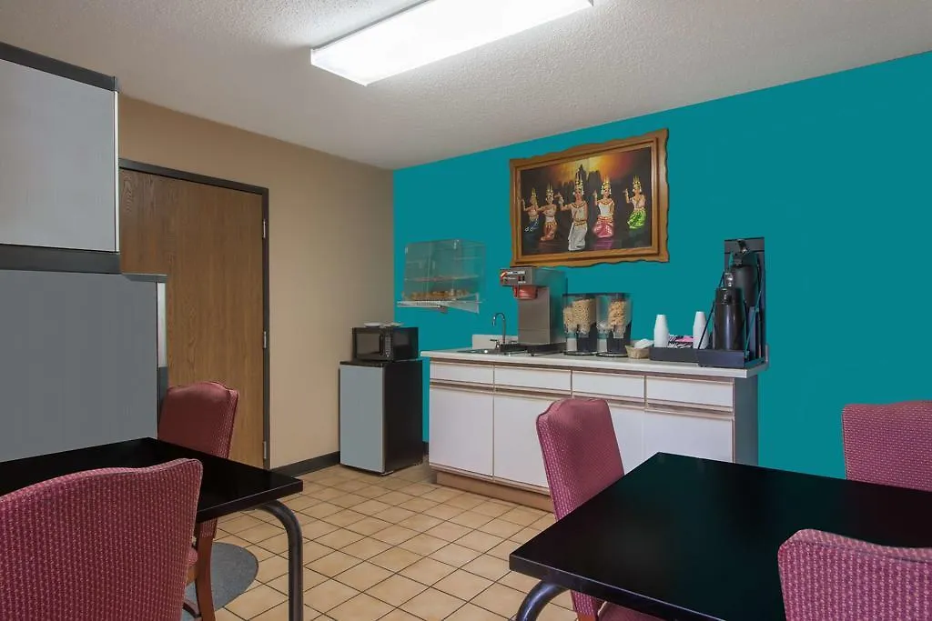 Knights Inn Wentzville Mo-1