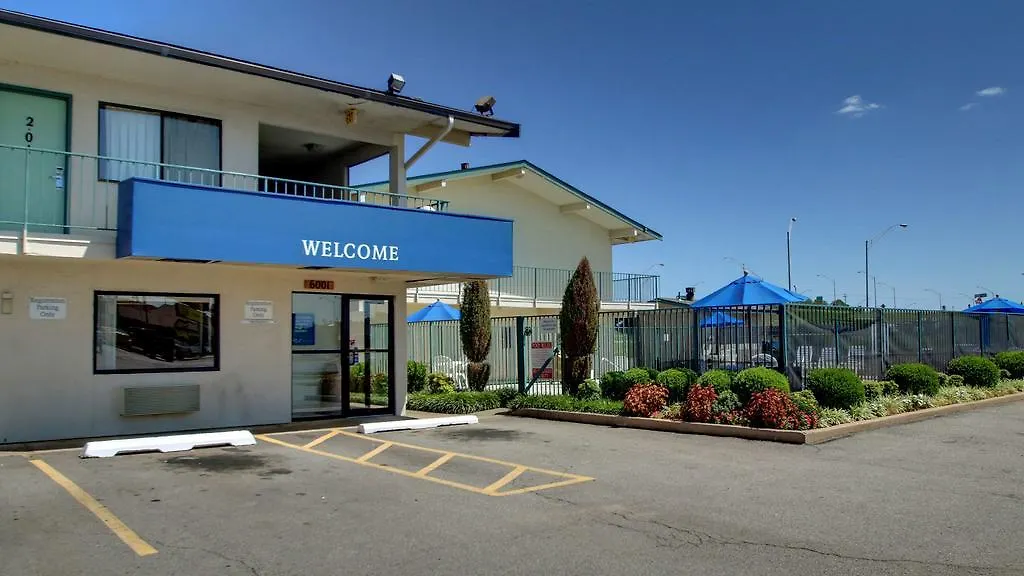 Rodeway Inn Fort Smith I-40-1