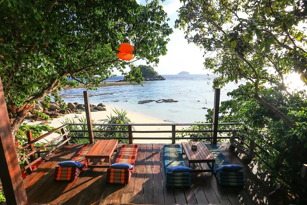 Serendipity Beach Resort Koh Lipe-1