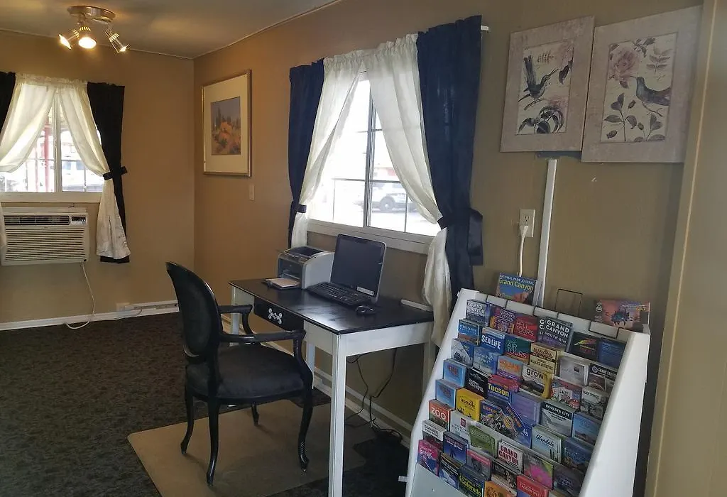 Americas Best Value Inn Holbrook-1