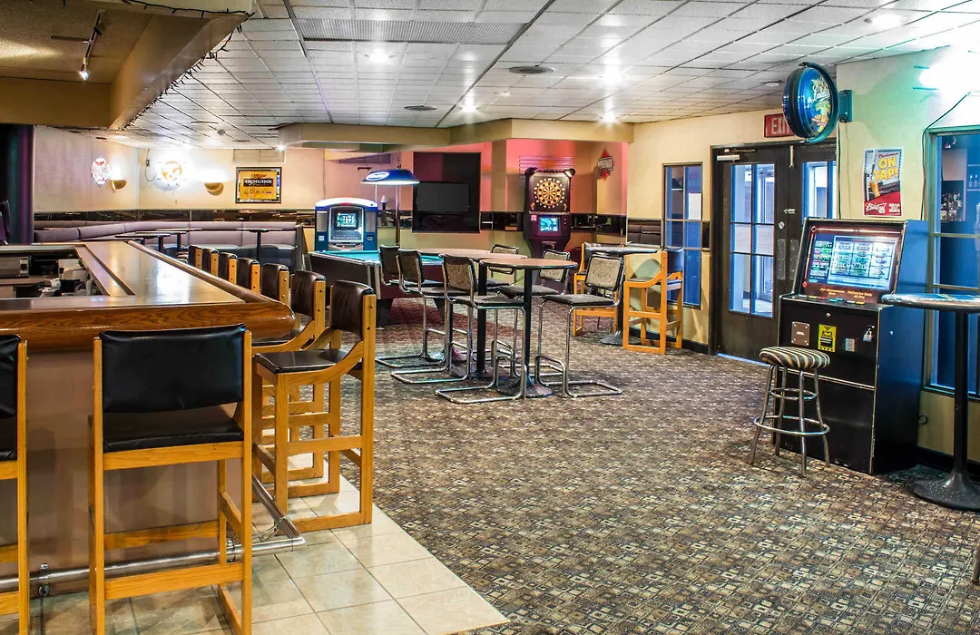 Rodeway Inn & Conference Center Sioux City-1