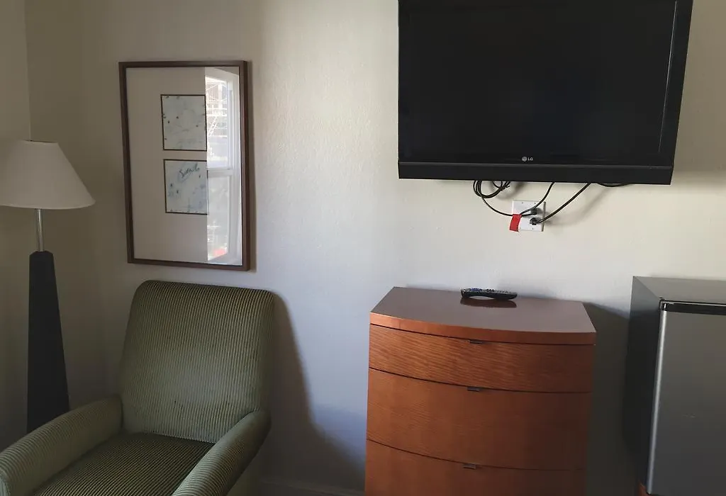 Americas Best Value Inn & Suites - Soma-1