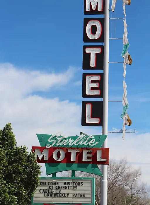Starlite Motel-1