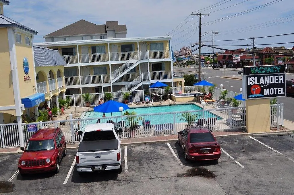 Islander Motel-1