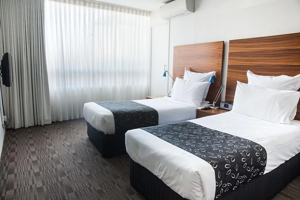 Cambridge Hotel Sydney-1