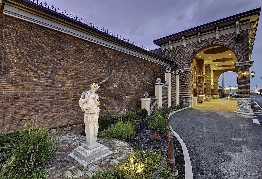 Clarion Hotel And Conference Center-1