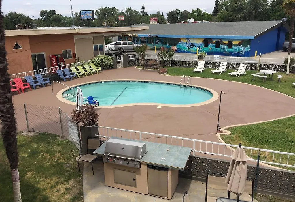 Americas Best Value Inn Red Bluff-1