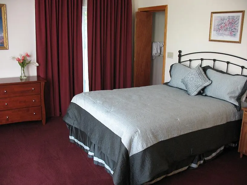 A Cambridge House Inn-1