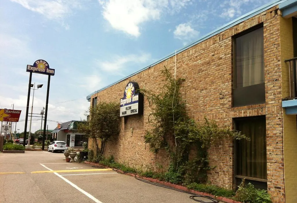 Days Express Inn - Conway-1