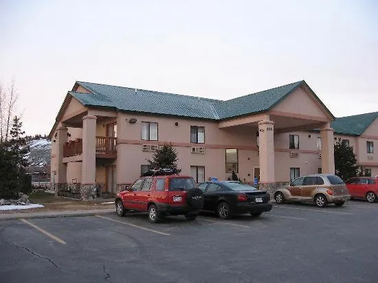 Silver Inn-1