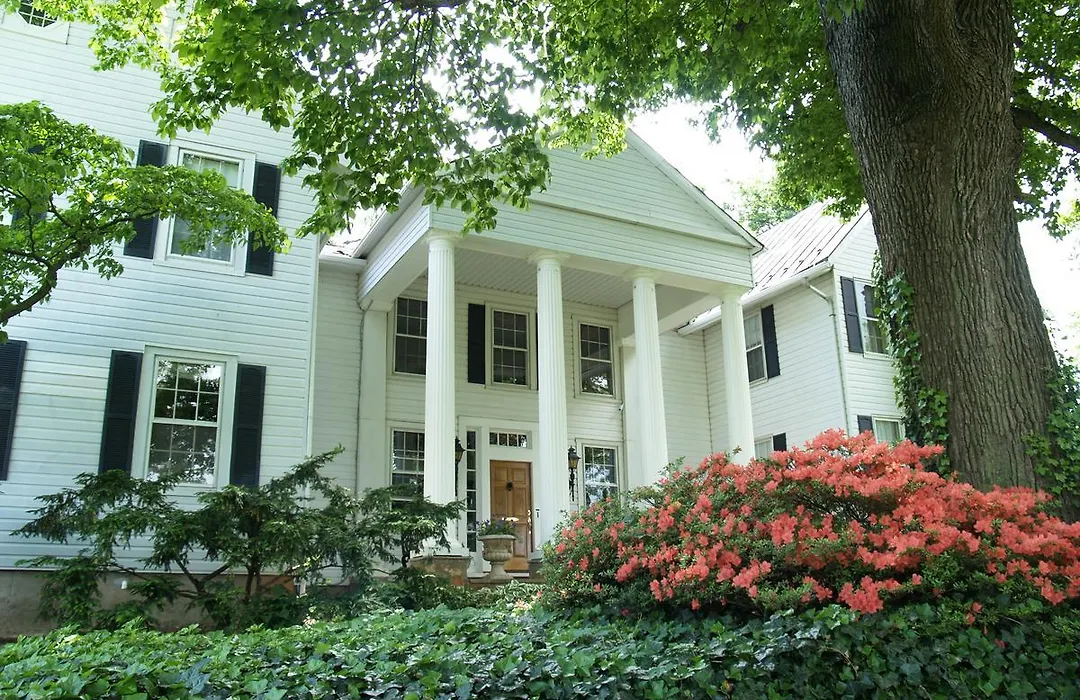 Black Horse Inn-1