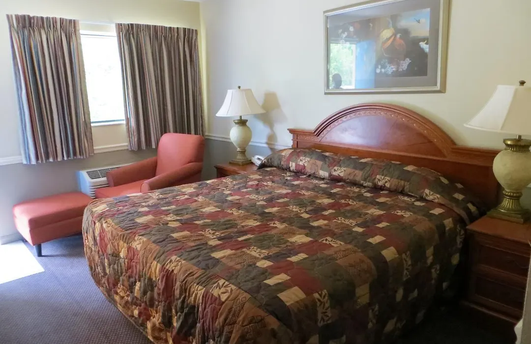 Crosby'S Motor Inn-1