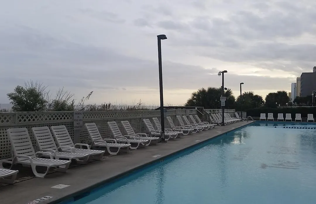 Reef Hotel-1