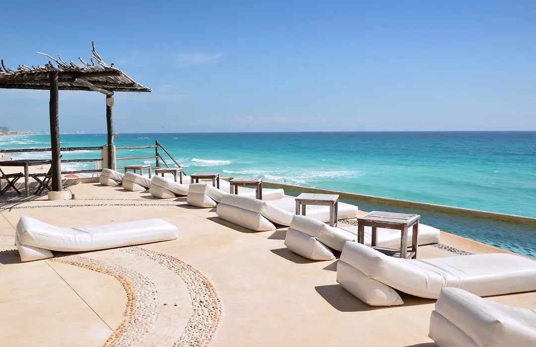 Ar Cancun Plaza-1