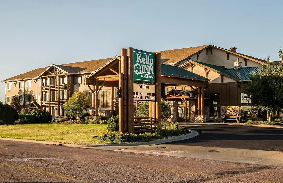Kelly Inn And Suites Mitchell-1